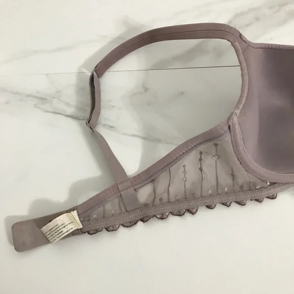 LOU Paris Light Purple Bra with Scalloped Lace - Picture 8 of 13